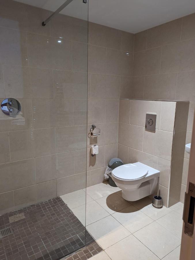 Barley Sheaf, Old Bridge Street En Suite Rooms, Room Only ترورو المظهر الخارجي الصورة